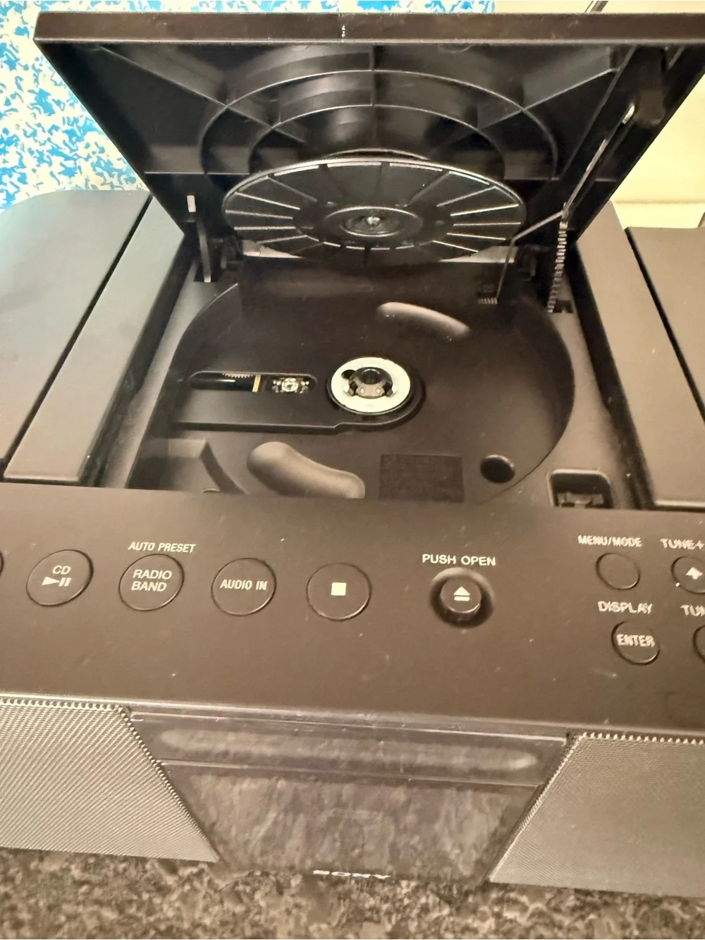 Sony ZS-S l4ip iPod player